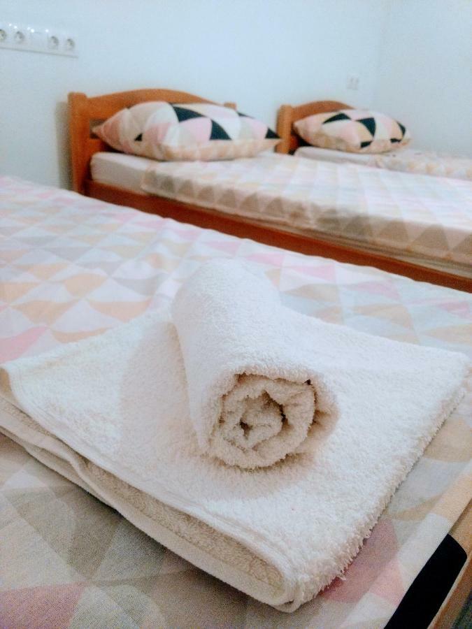 Guesthouse Flaghome モスタル エクステリア 写真