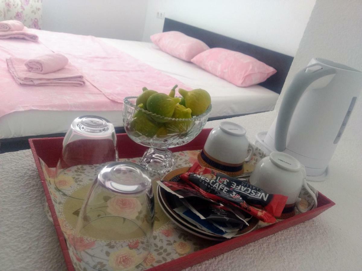 Guesthouse Flaghome モスタル エクステリア 写真